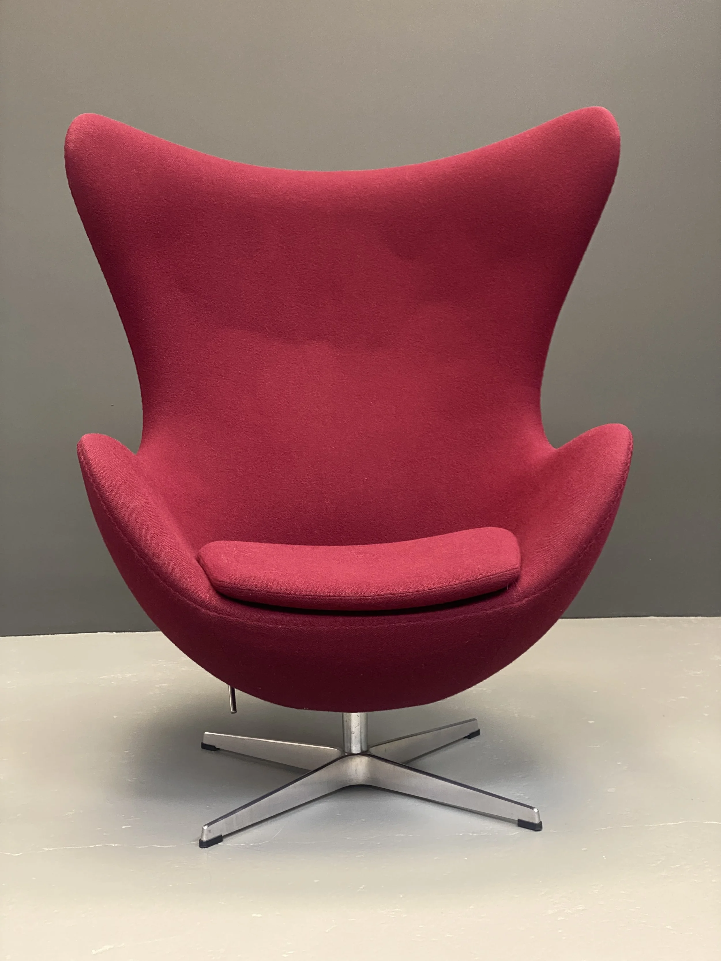 Arne Jacobsen Egg Chair for Fritz Hansen foto 2