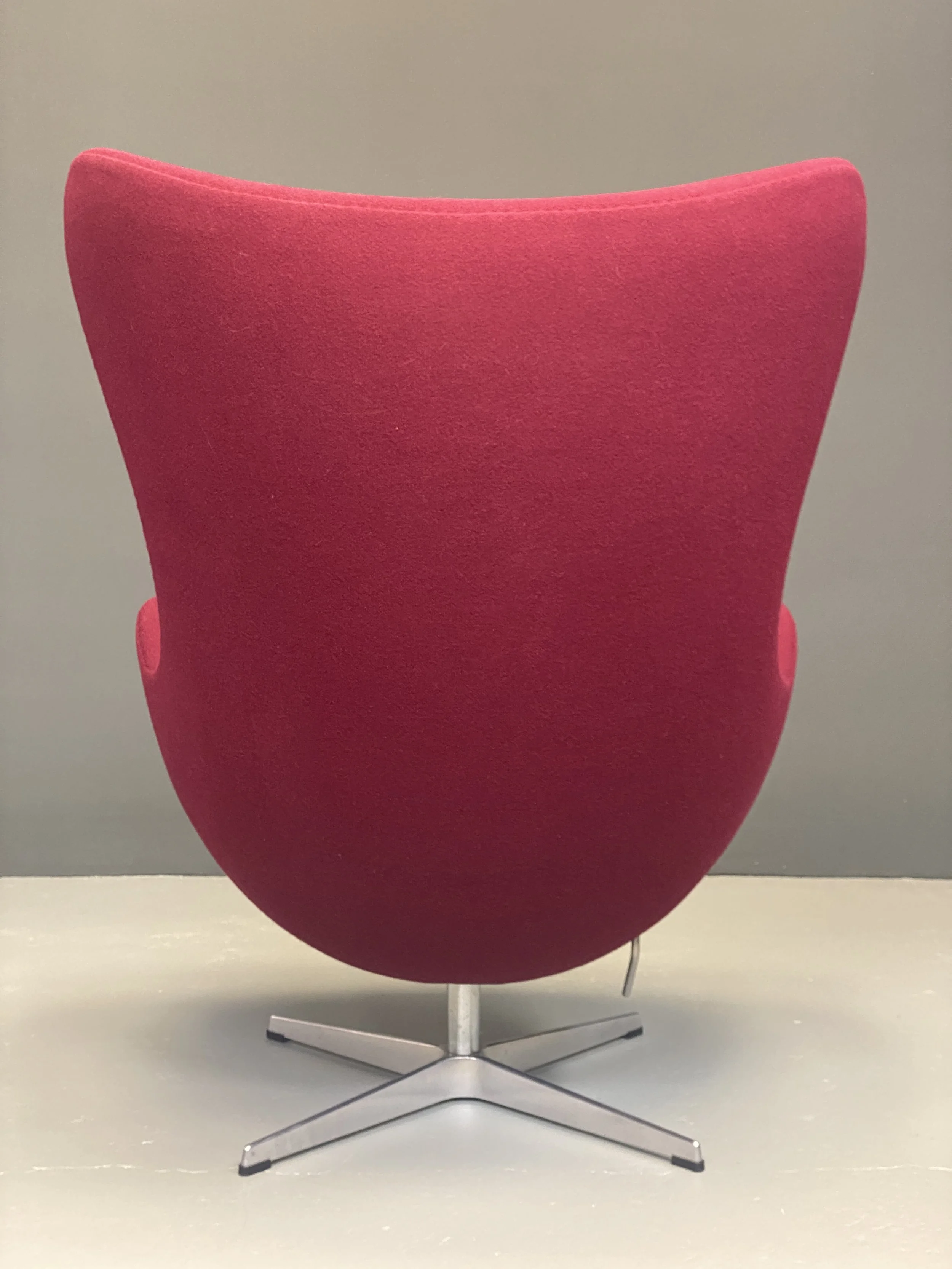 Arne Jacobsen Egg Chair for Fritz Hansen foto 3