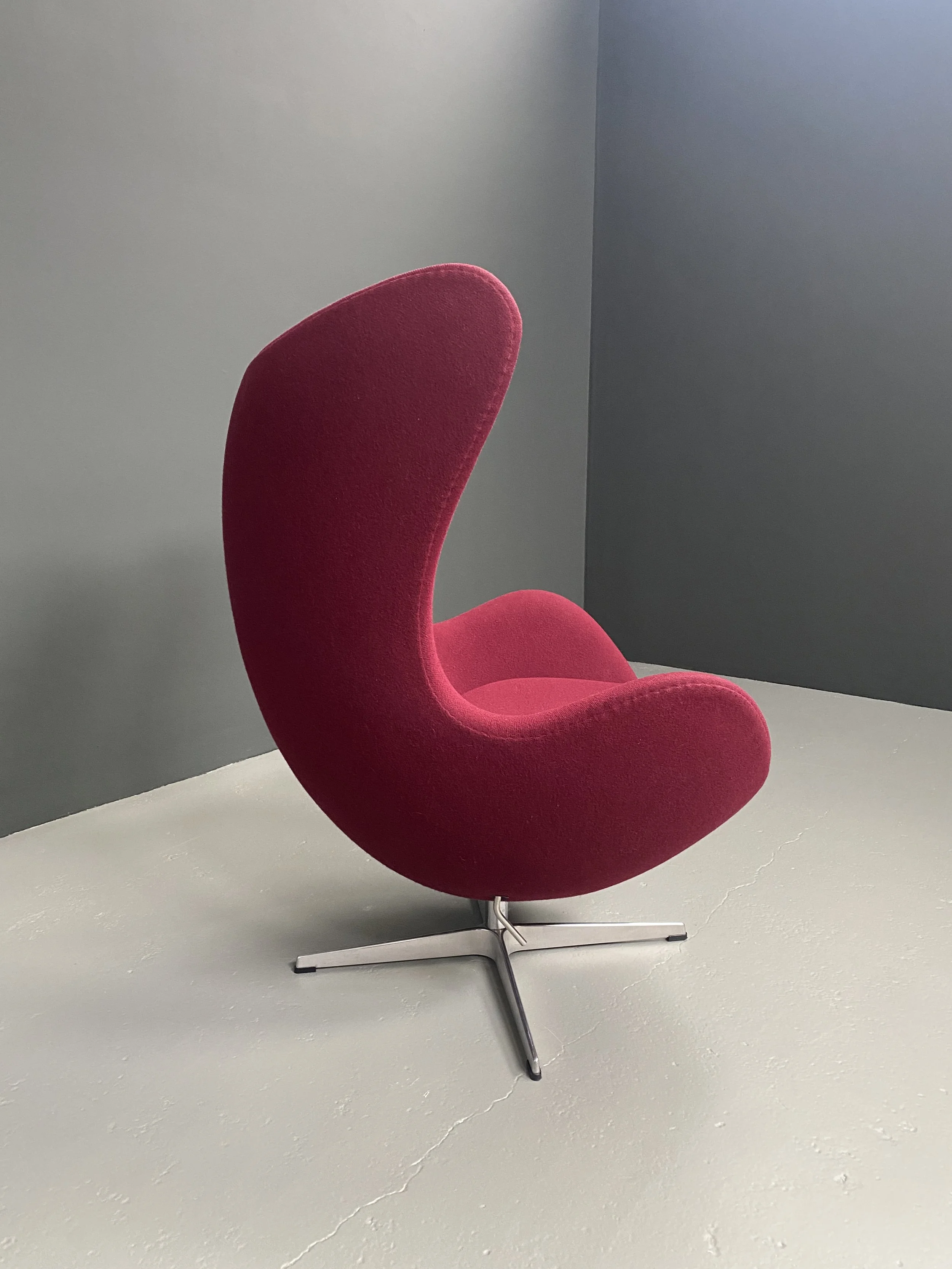 Arne Jacobsen Egg Chair for Fritz Hansen foto 10