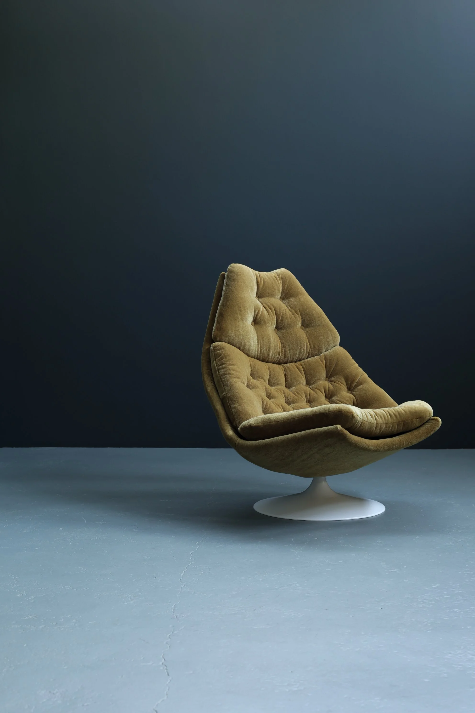 Geoffrey Harcourt F588 lounge chair for Artifort in yellow Pierre Frey mohair, 1960s