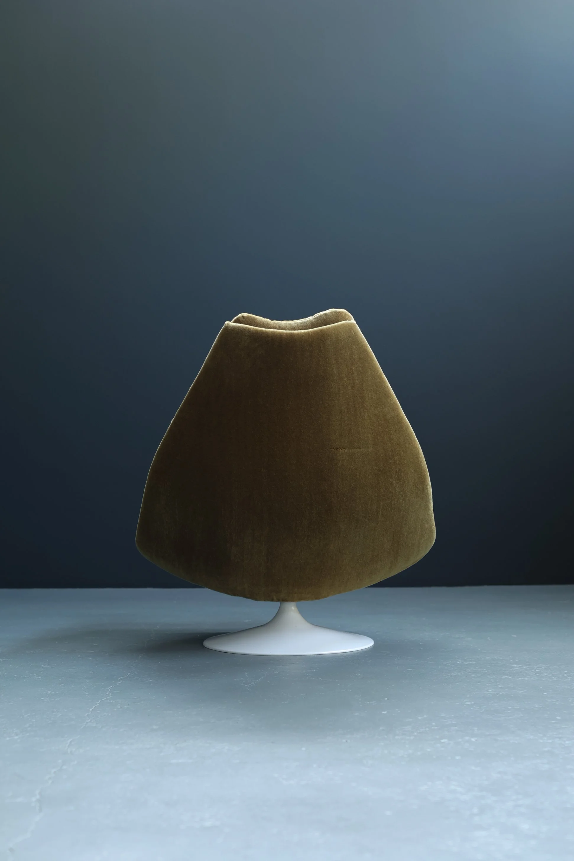 Geoffrey Harcourt F588 Lounge Chair for Artifort in Pierre Frey Mohair foto 5