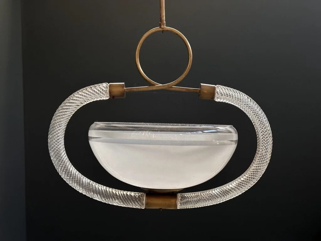 Barovier and Toso Murano glass pendant lamp with brass fittings and ribbed glass, 1950s Italy