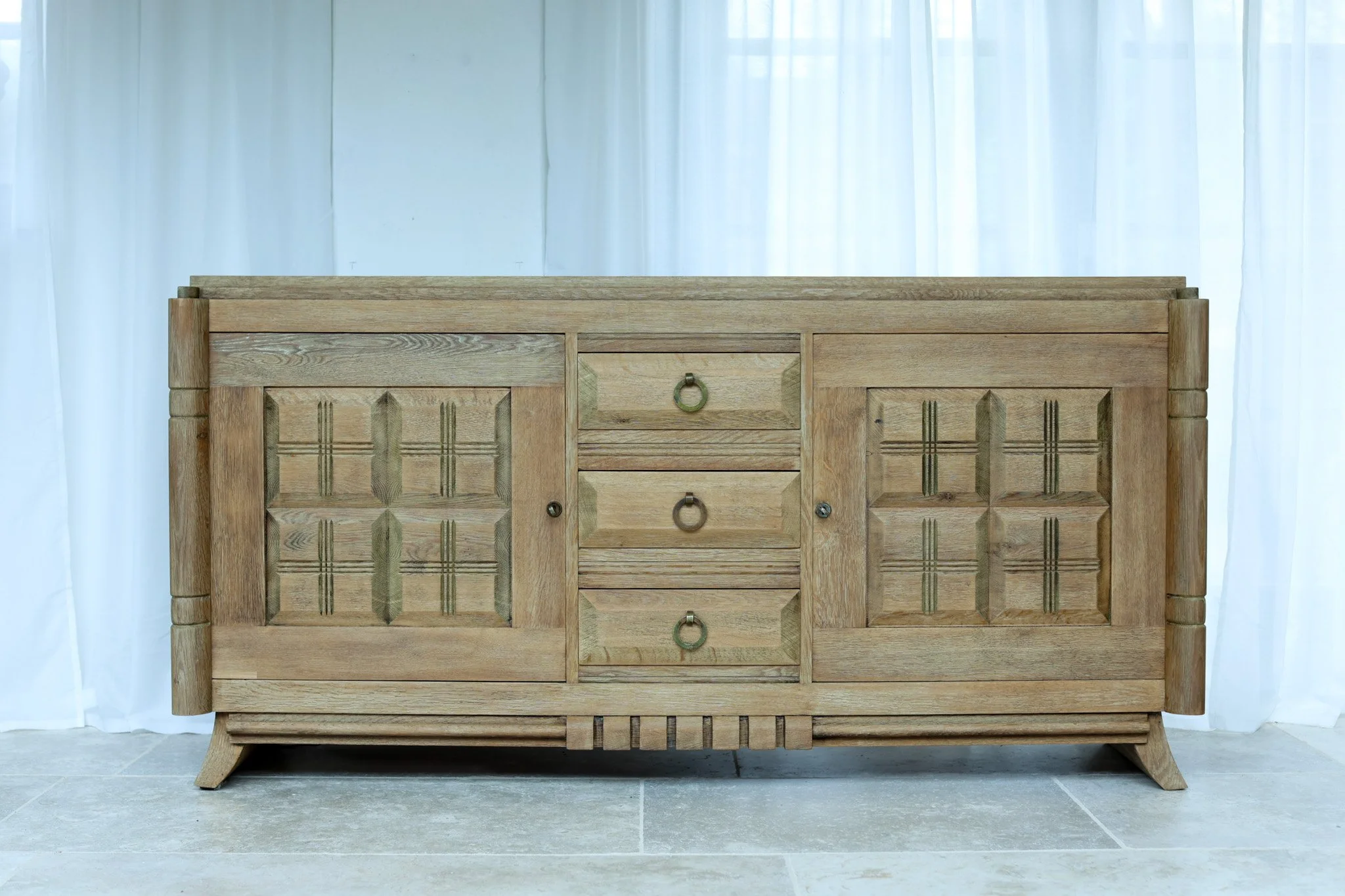 Charles Dudouyt Solid Oak Cabinet foto 16