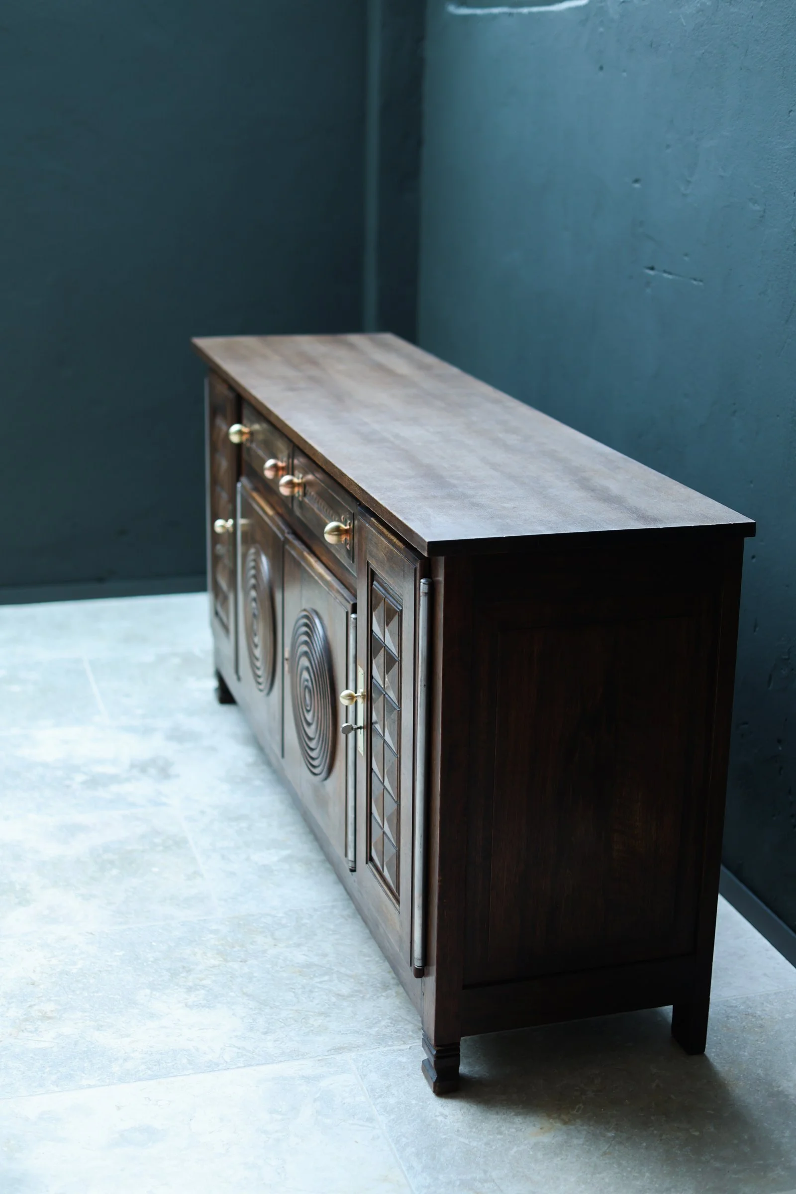 Charles Dudouyt Oak Credenza foto 5