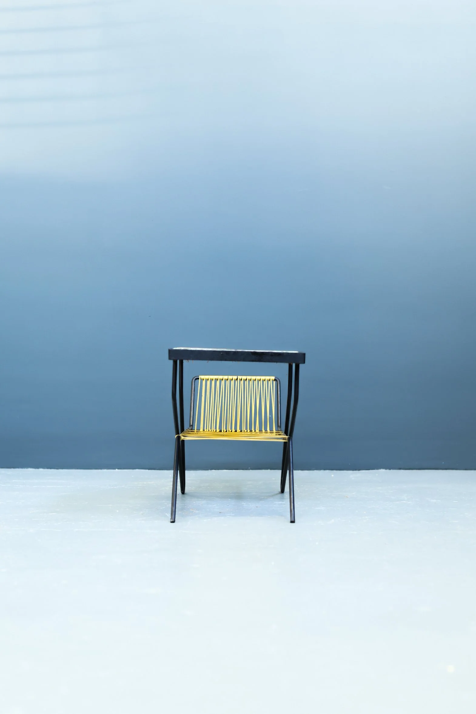 Freres Cloutier Ceramic and Steel Side Table foto 4