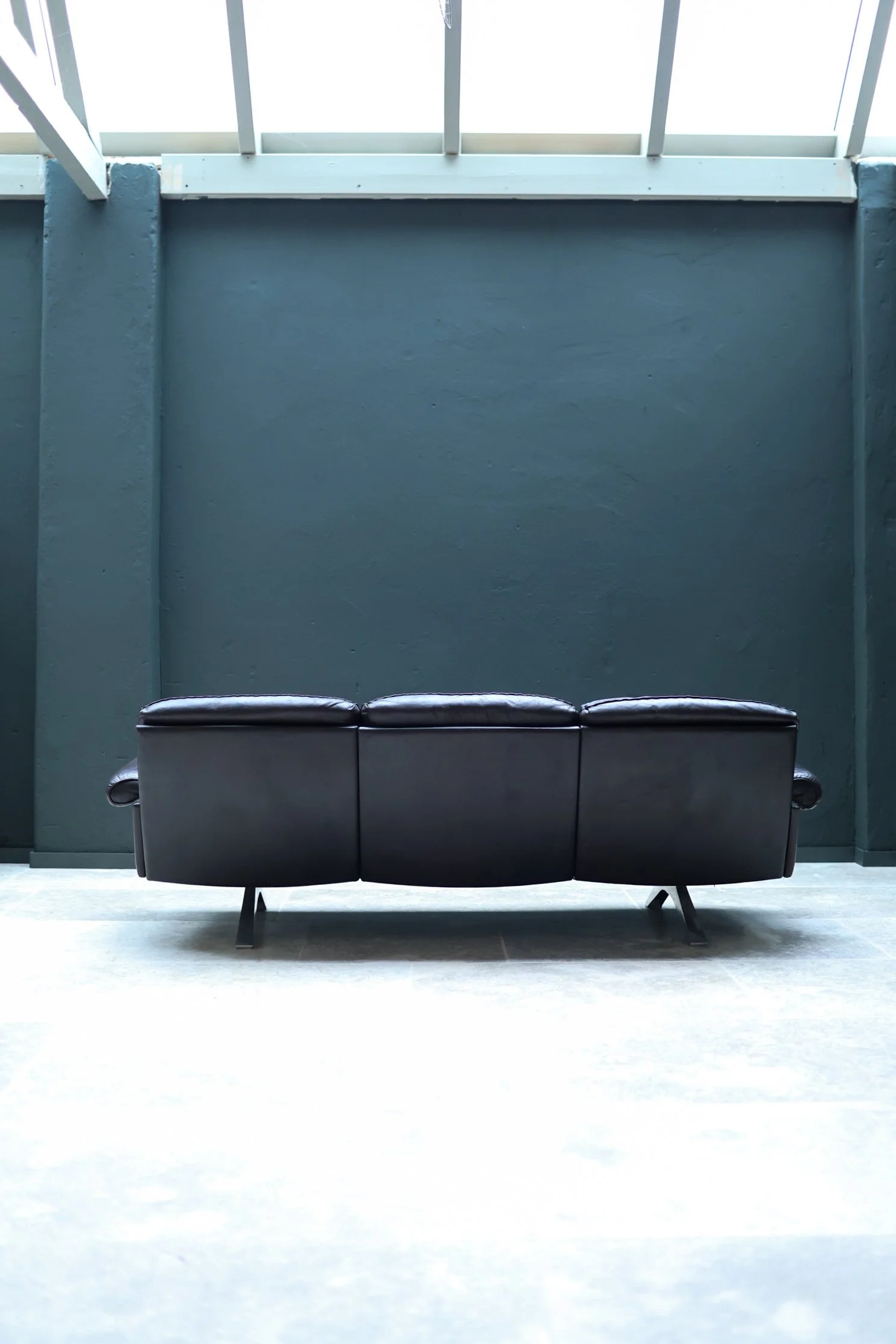 De Sede DS-31 Three-Seater Sofa in Dark Brown Leather foto 5