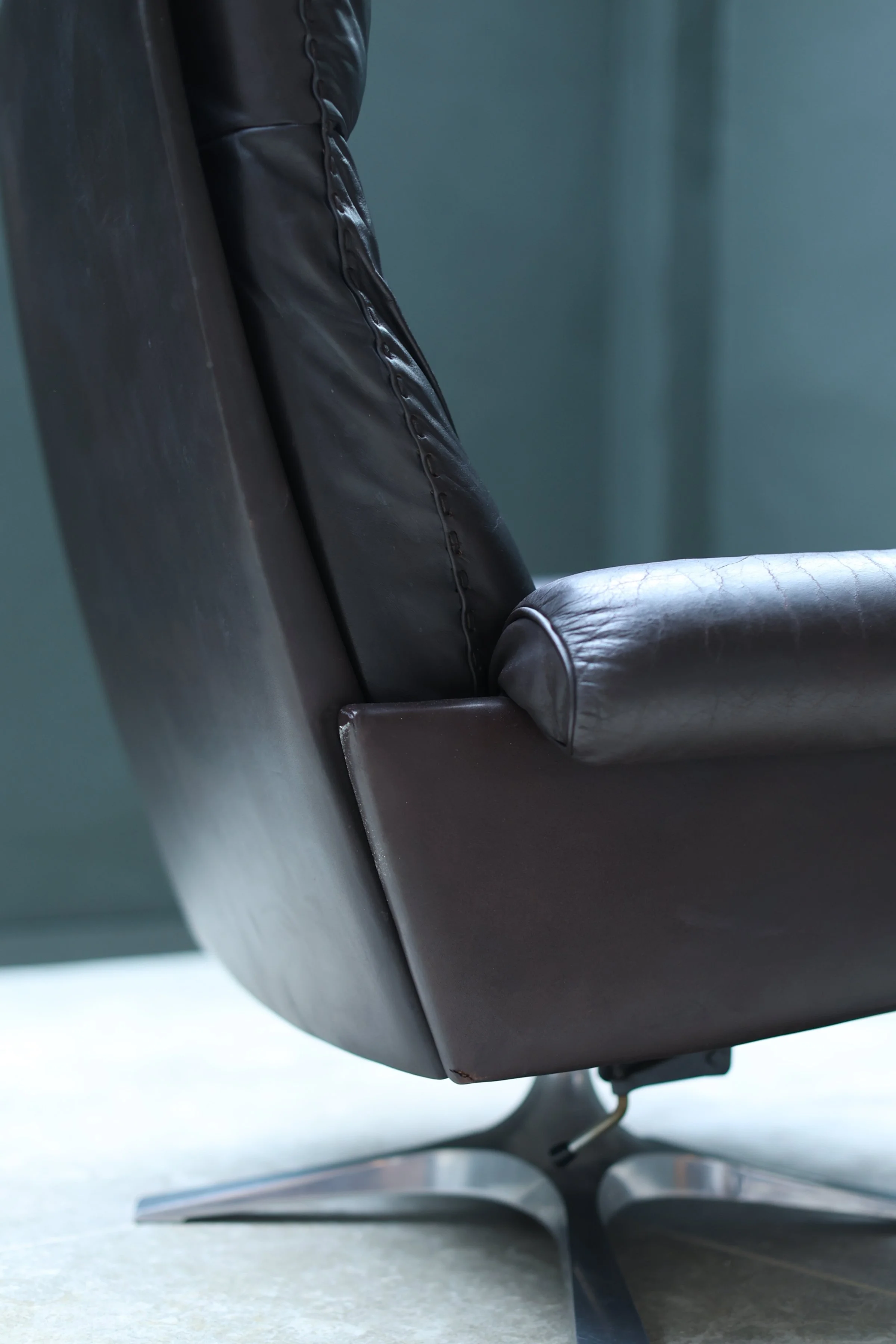 De Sede DS-31 Swivel Lounge Chair in Brown Leather foto 10