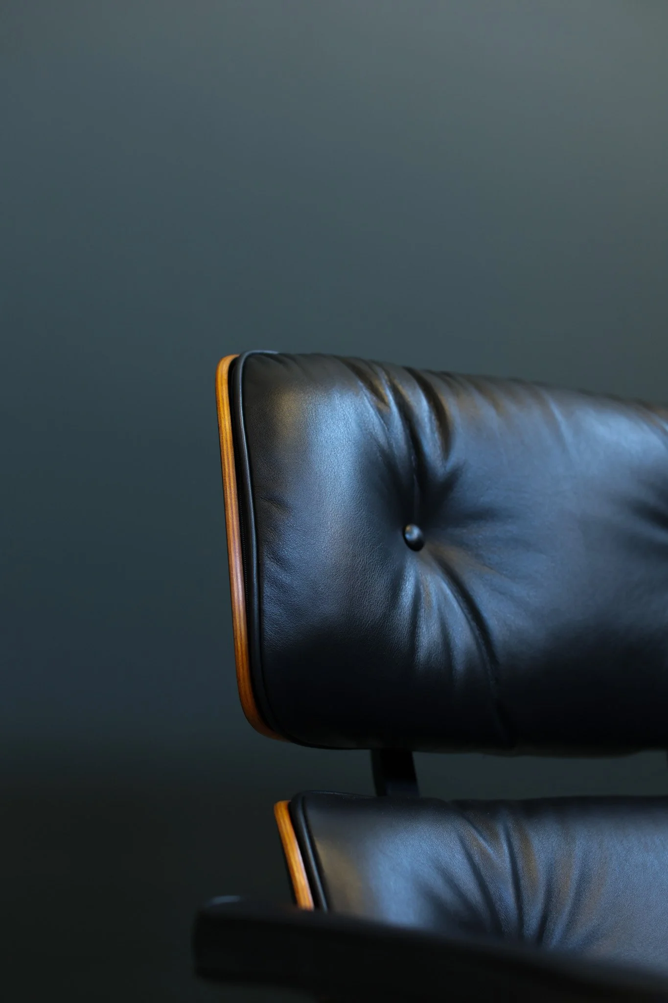 Charles and Ray Eames 670 Lounge Chair for Herman Miller, Black Edition foto 16