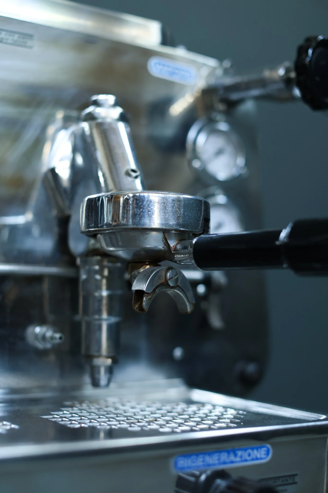 Faema E61 Two-Group Espresso Machine foto 10
