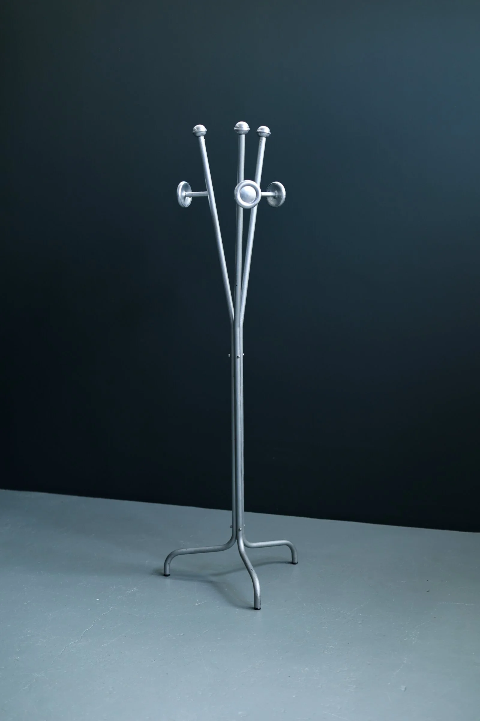 Italian Space Age Aluminium Coat Rack, 1970s foto 6