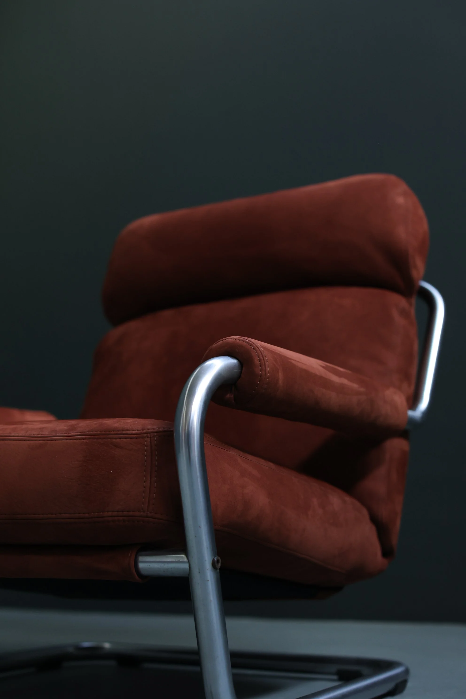 Jan des Bouvrie 601 'Mr. Oberman' Armchair for Gelderland foto 11