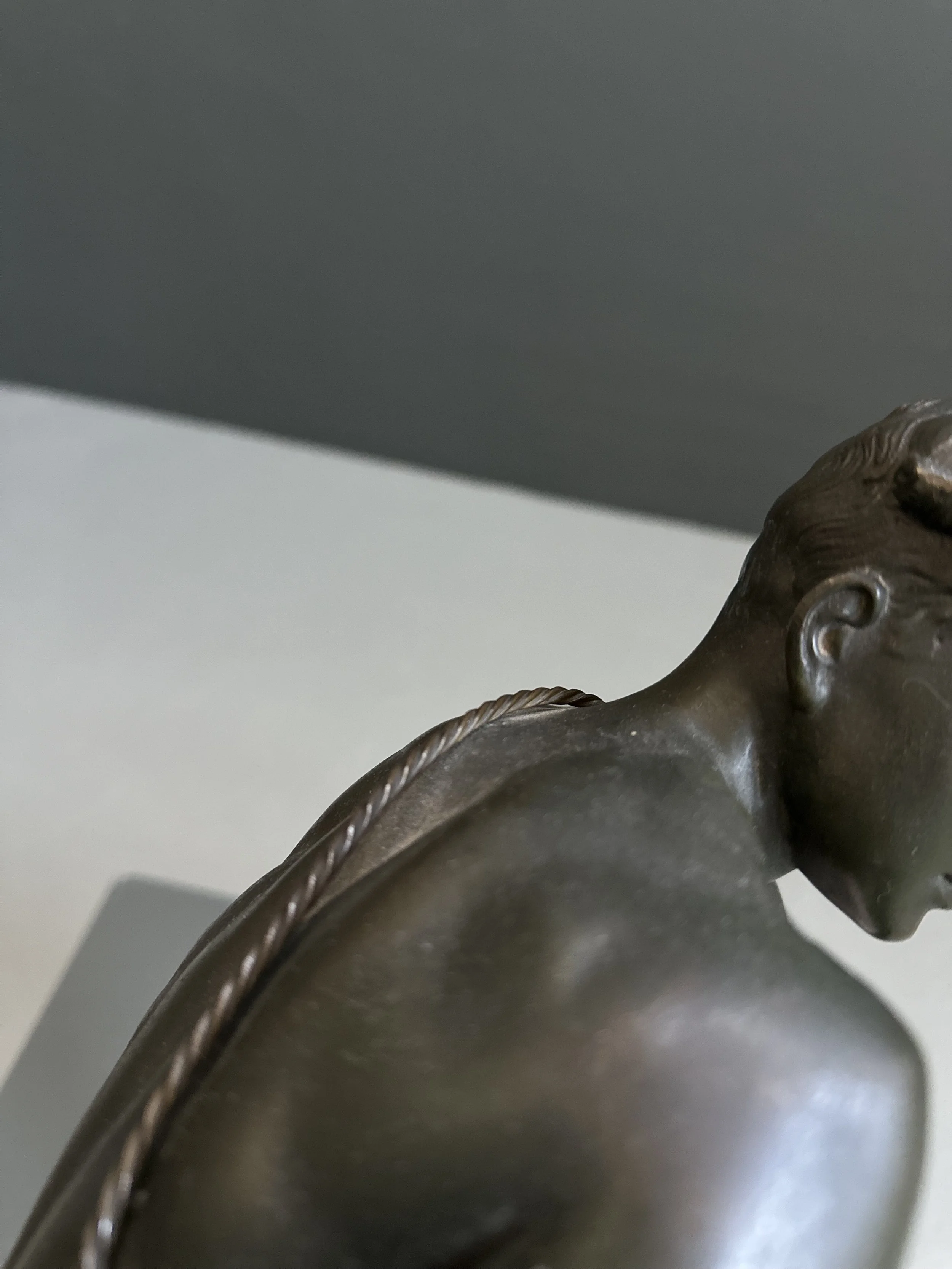 Jean de Roncourt 'The Fisherman' Art Deco Bronze Sculpture foto 16