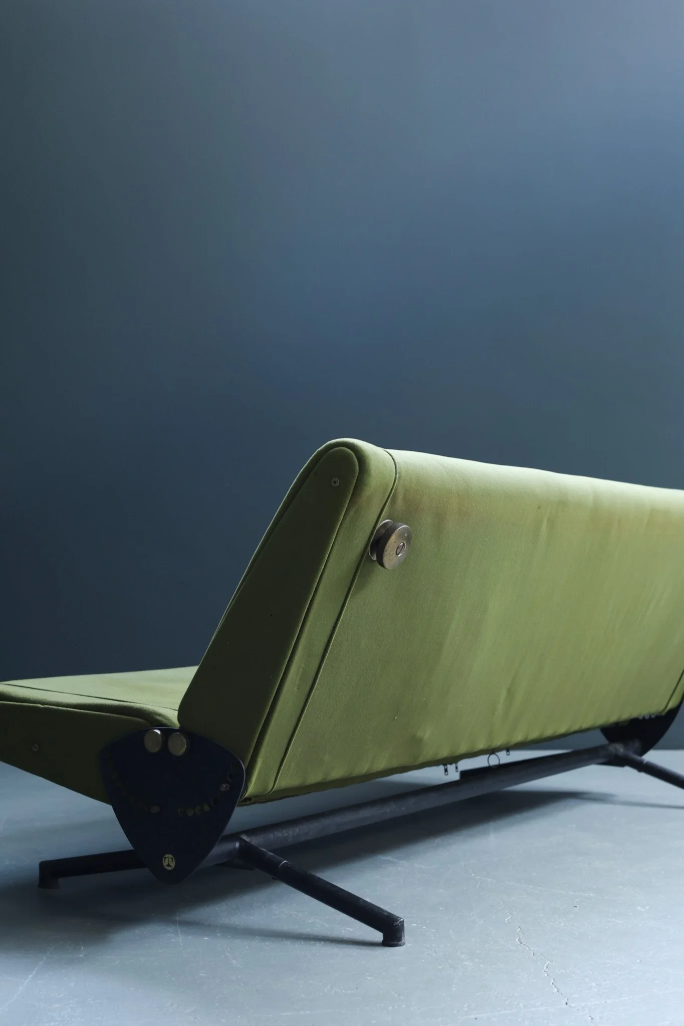 Osvaldo Borsani D70 Daybed for Tecno foto 9