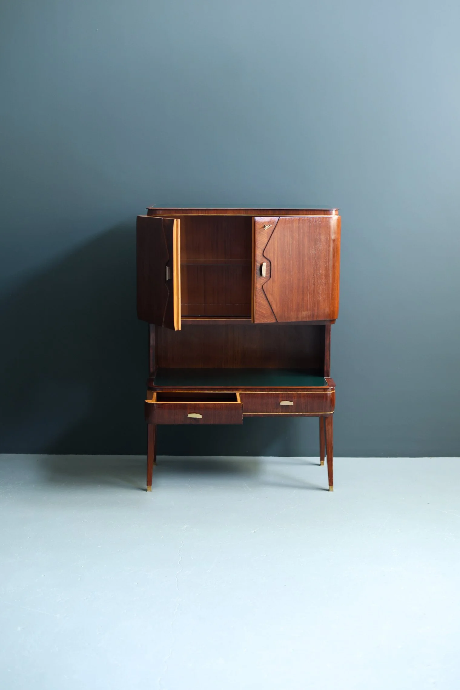 Paolo Buffa Italian Bar Cabinet in Rosewood foto 4