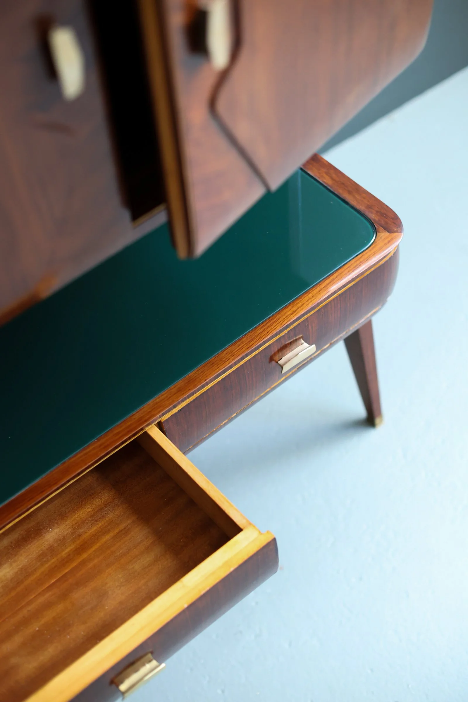 Paolo Buffa Italian Bar Cabinet in Rosewood foto 8