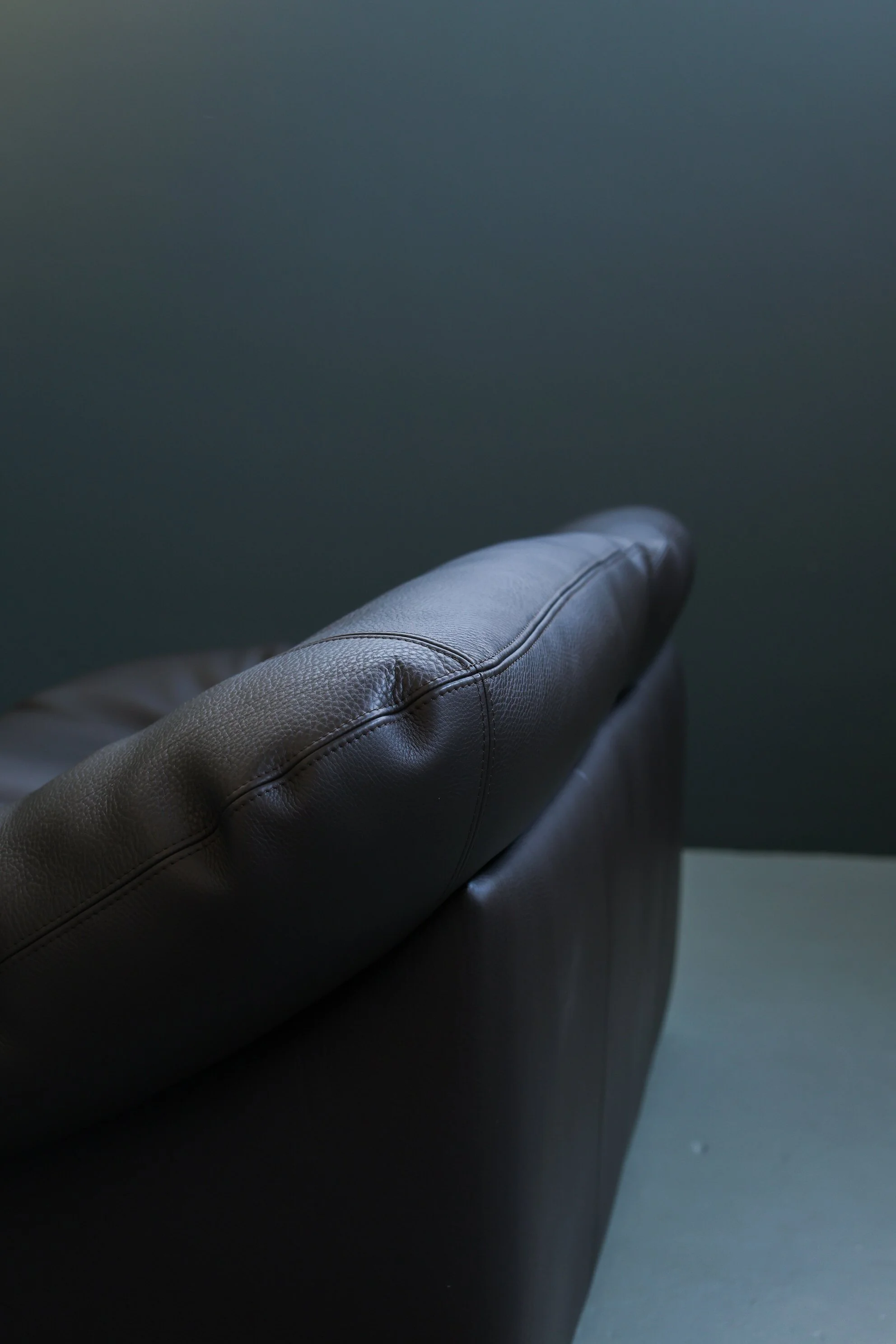 Leolux Model 785 Loveseat in Aniline Leather foto 8