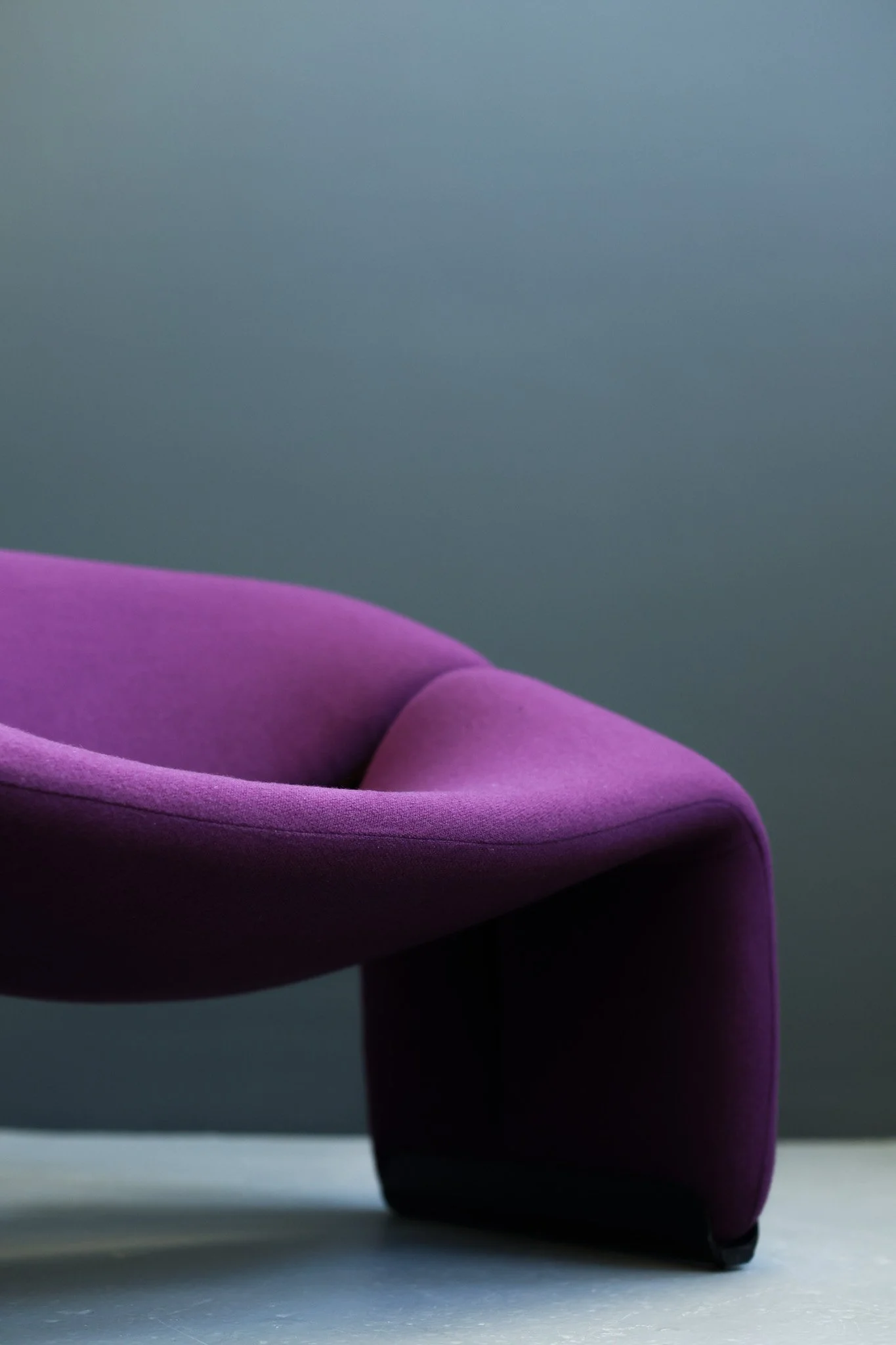 Pierre Paulin F598 Groovy Chair for Artifort in Purple Kvadrat foto 8