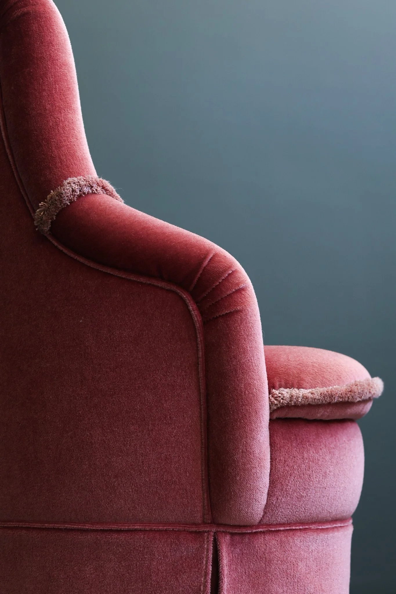 French Velvet Boudoir Chairs, Set of Two foto 9