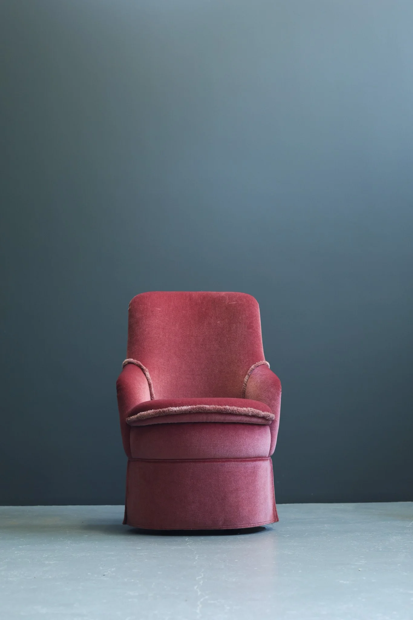 French Velvet Boudoir Chairs, Set of Two foto 13
