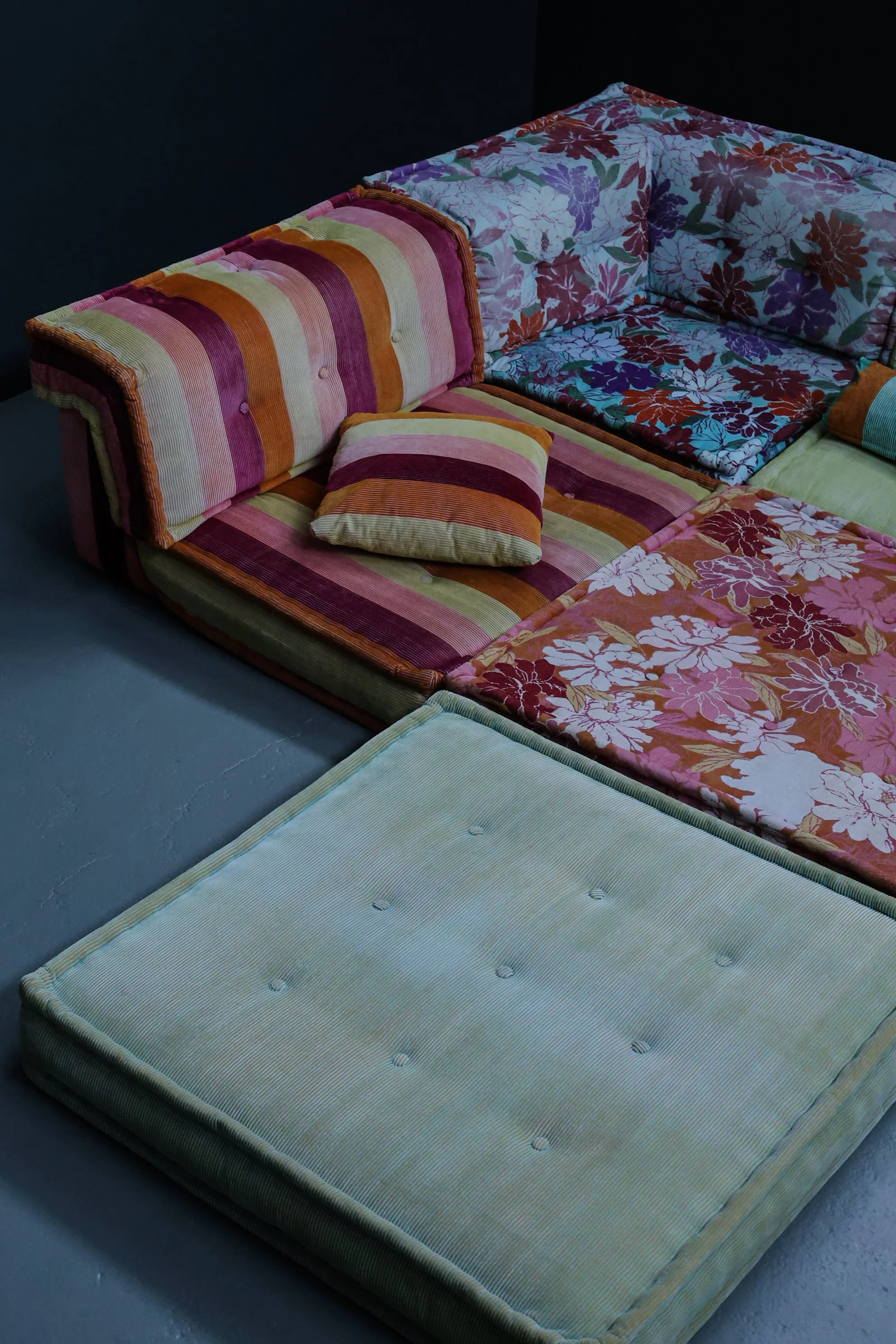 Hans Hopfer Mah Jong Modular Sofa for Roche Bobois in Missoni foto 4
