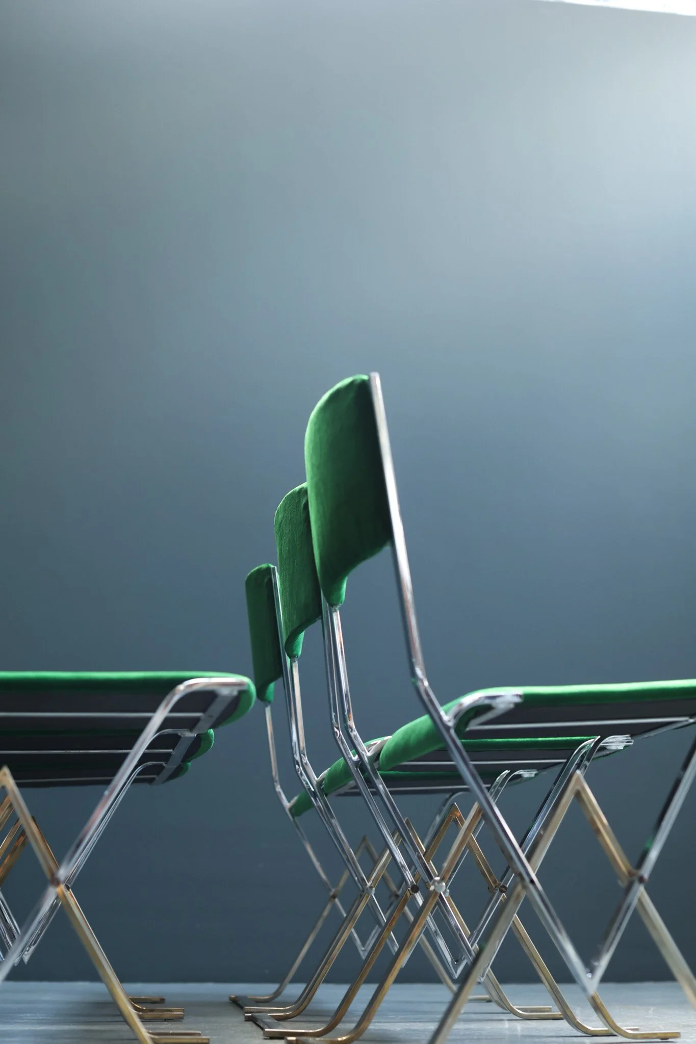 Romeo Rega Style Postmodern Dining Chairs in Green Velvet, Set of Six foto 6