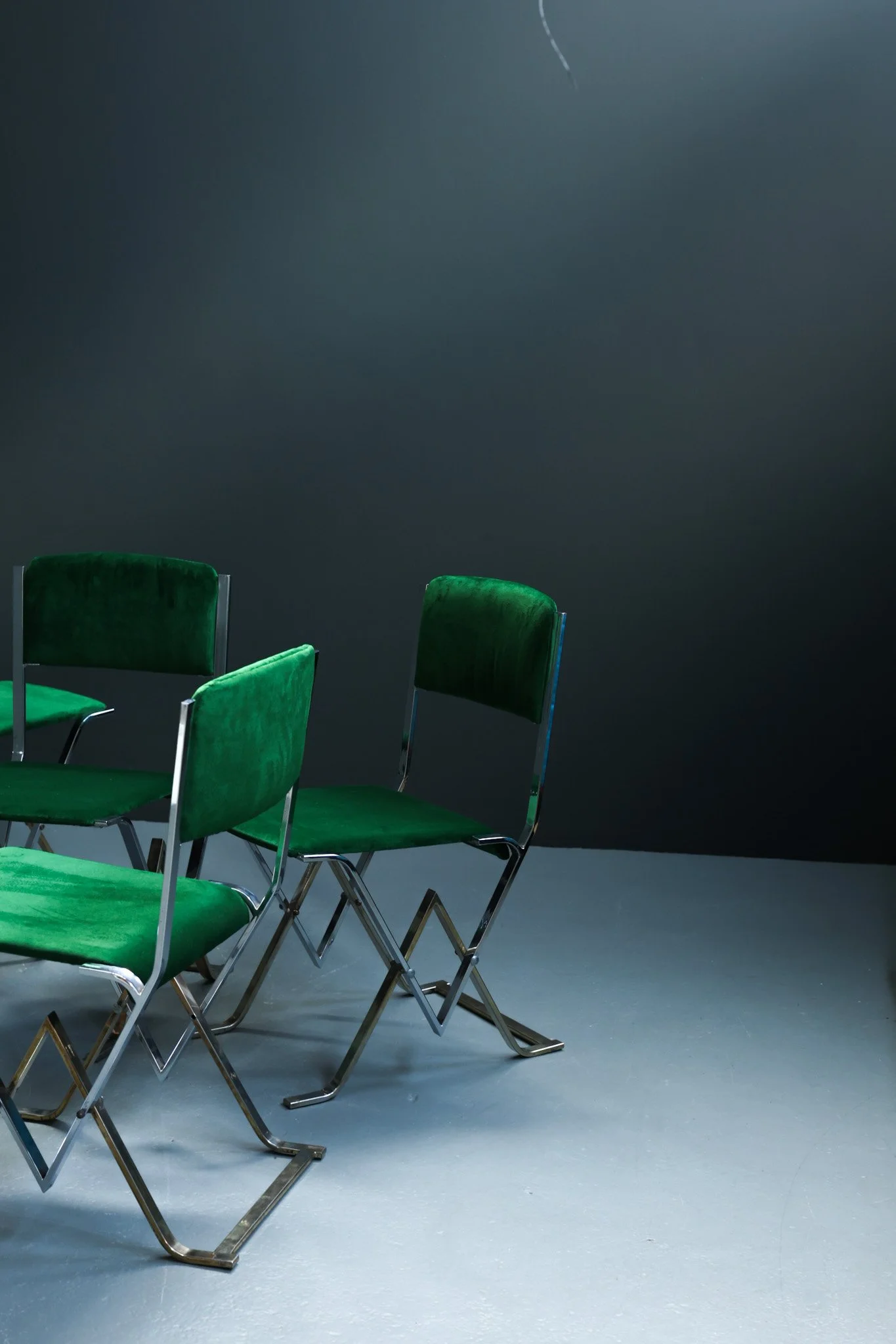 Romeo Rega Style Postmodern Dining Chairs in Green Velvet, Set of Six foto 11