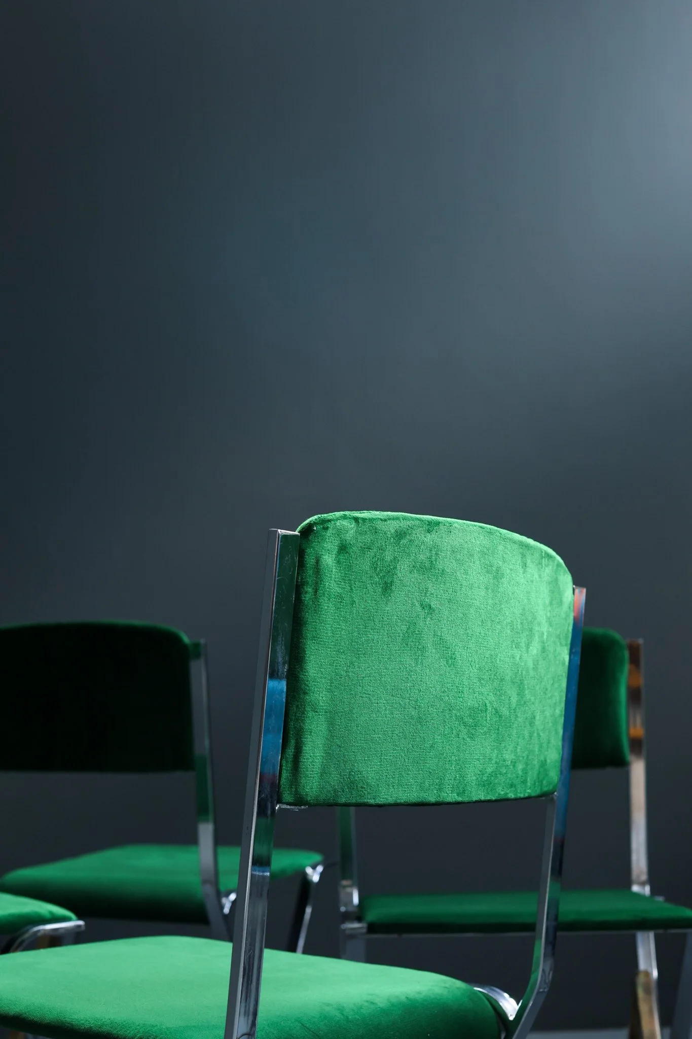 Romeo Rega Style Postmodern Dining Chairs in Green Velvet, Set of Six foto 12