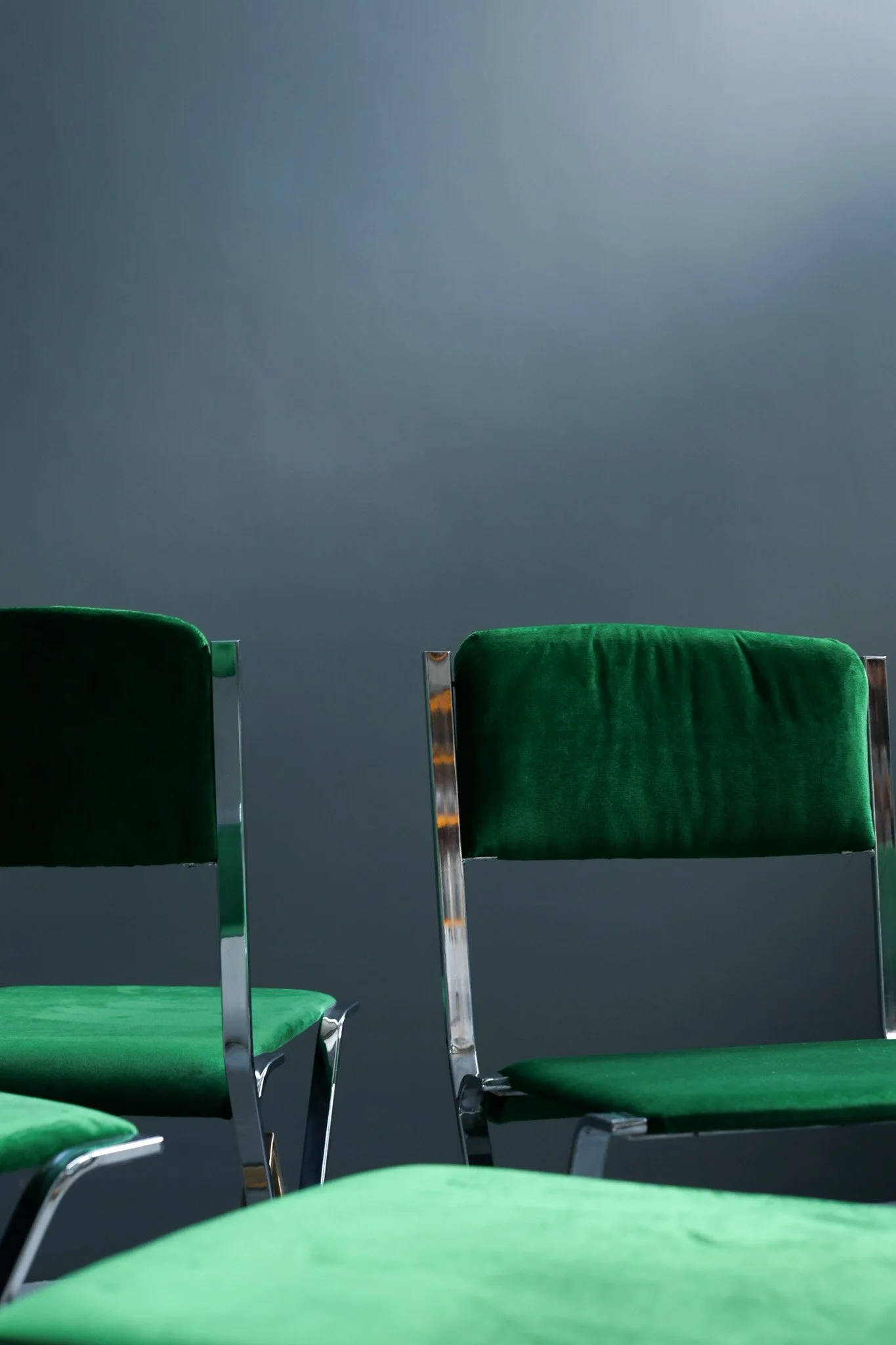 Romeo Rega Style Postmodern Dining Chairs in Green Velvet, Set of Six foto 14