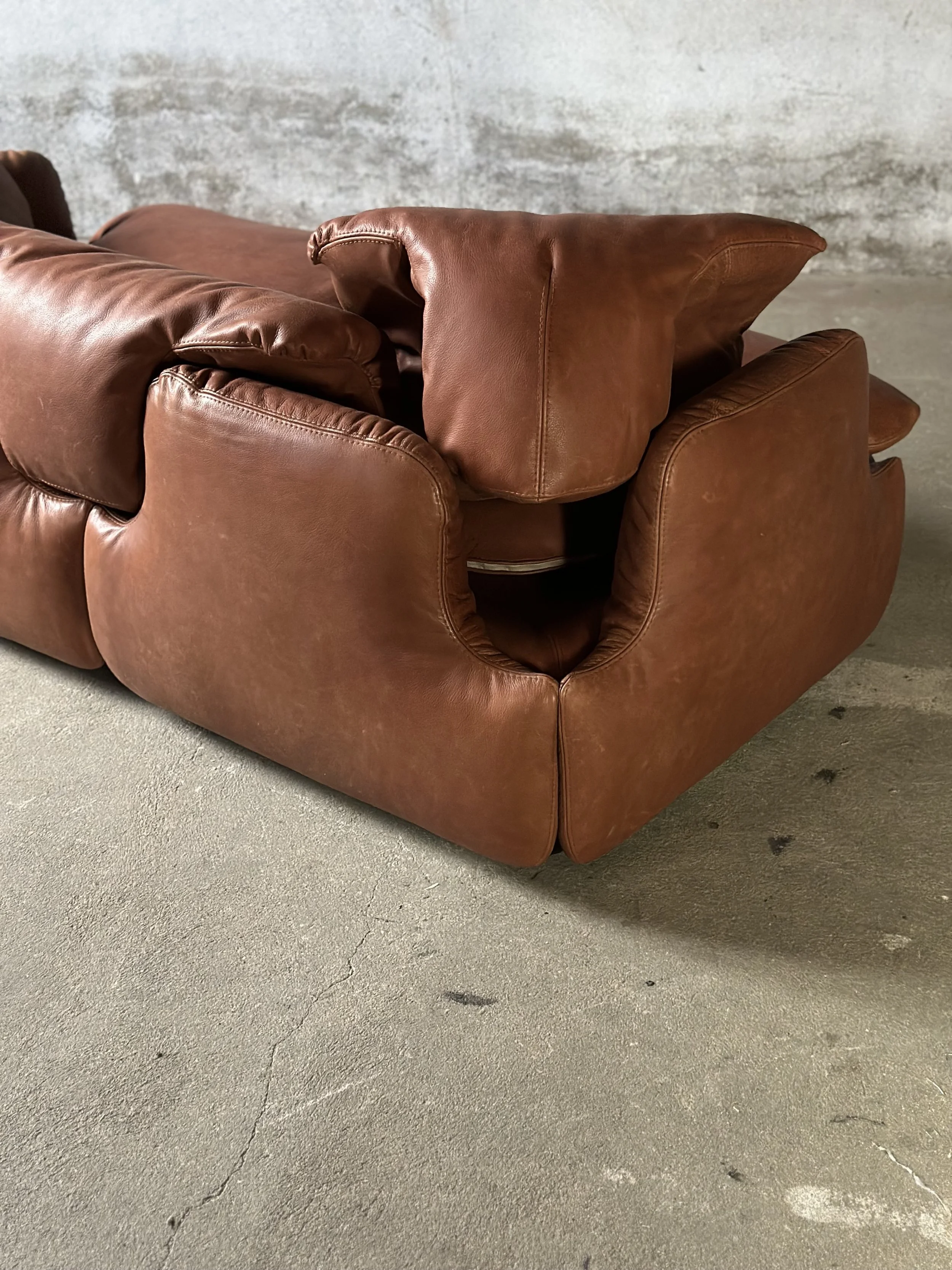 Alberto Rosselli Confidential Sofa for Saporiti in Cognac Leather foto 7