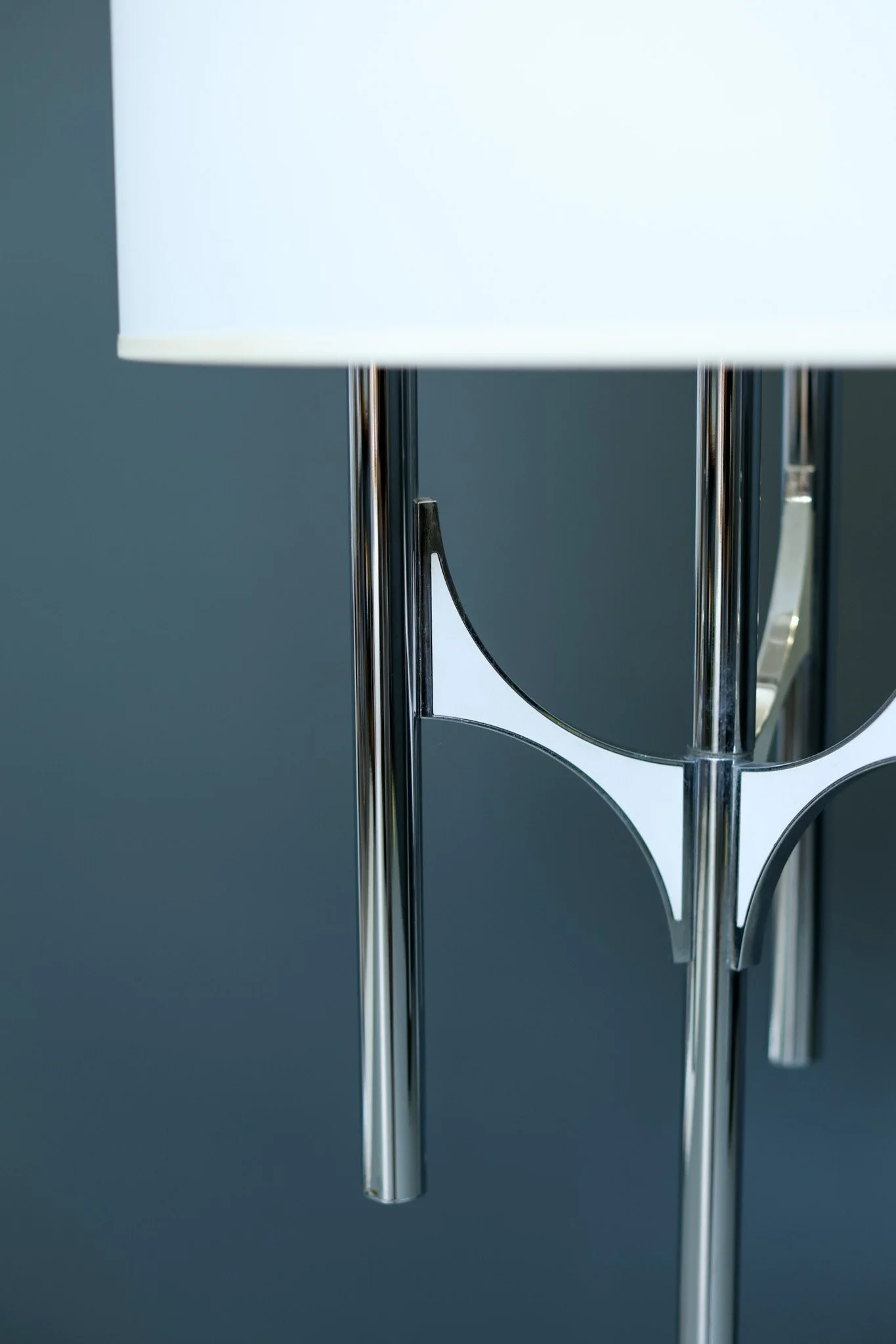 Gaetano Sciolari DN/1 chrome floor lamp with three lights, 1960s Italy