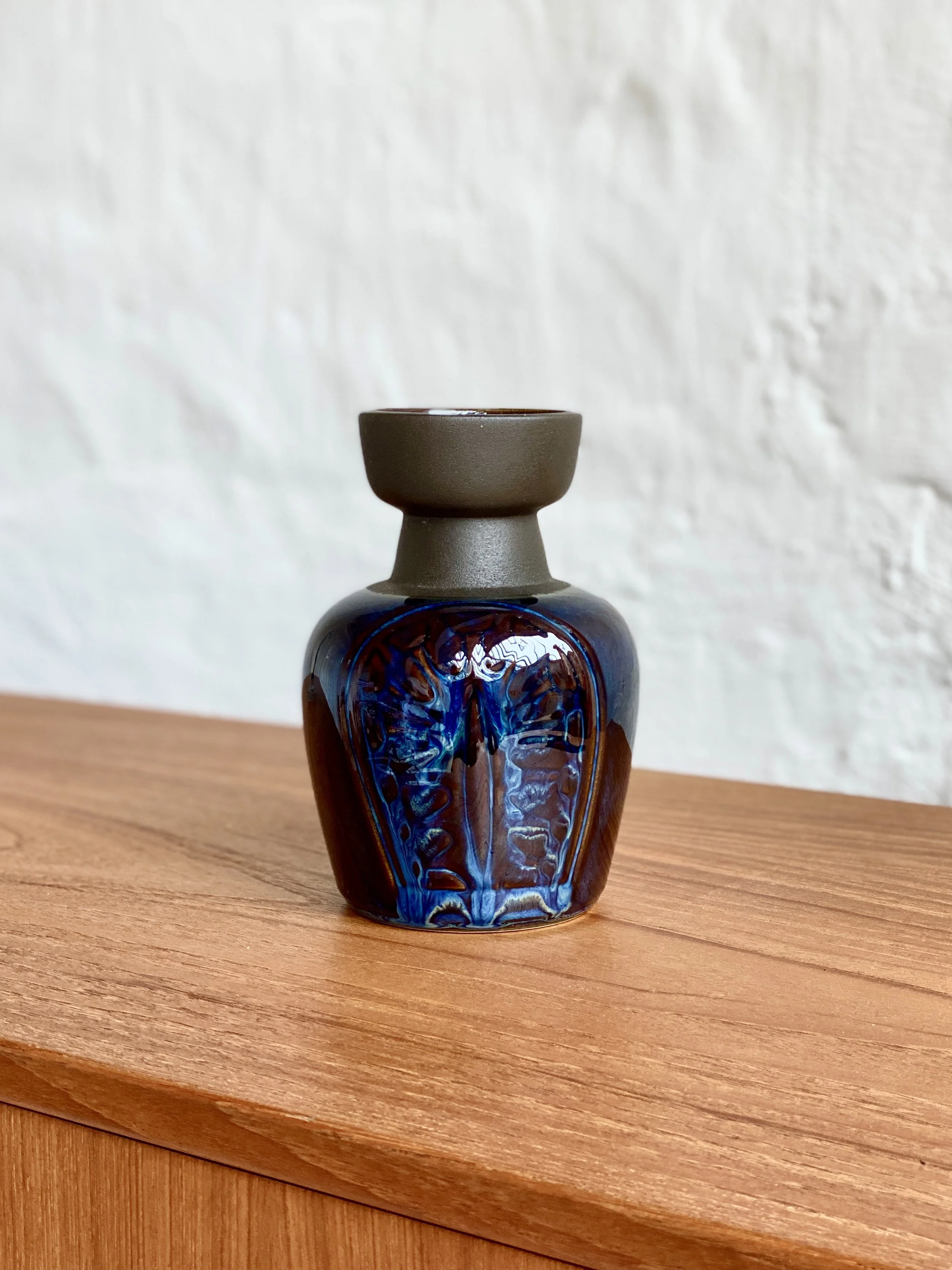 Soholm Stentoj handmade ceramic vase from Bornholm, Denmark, 1970s
