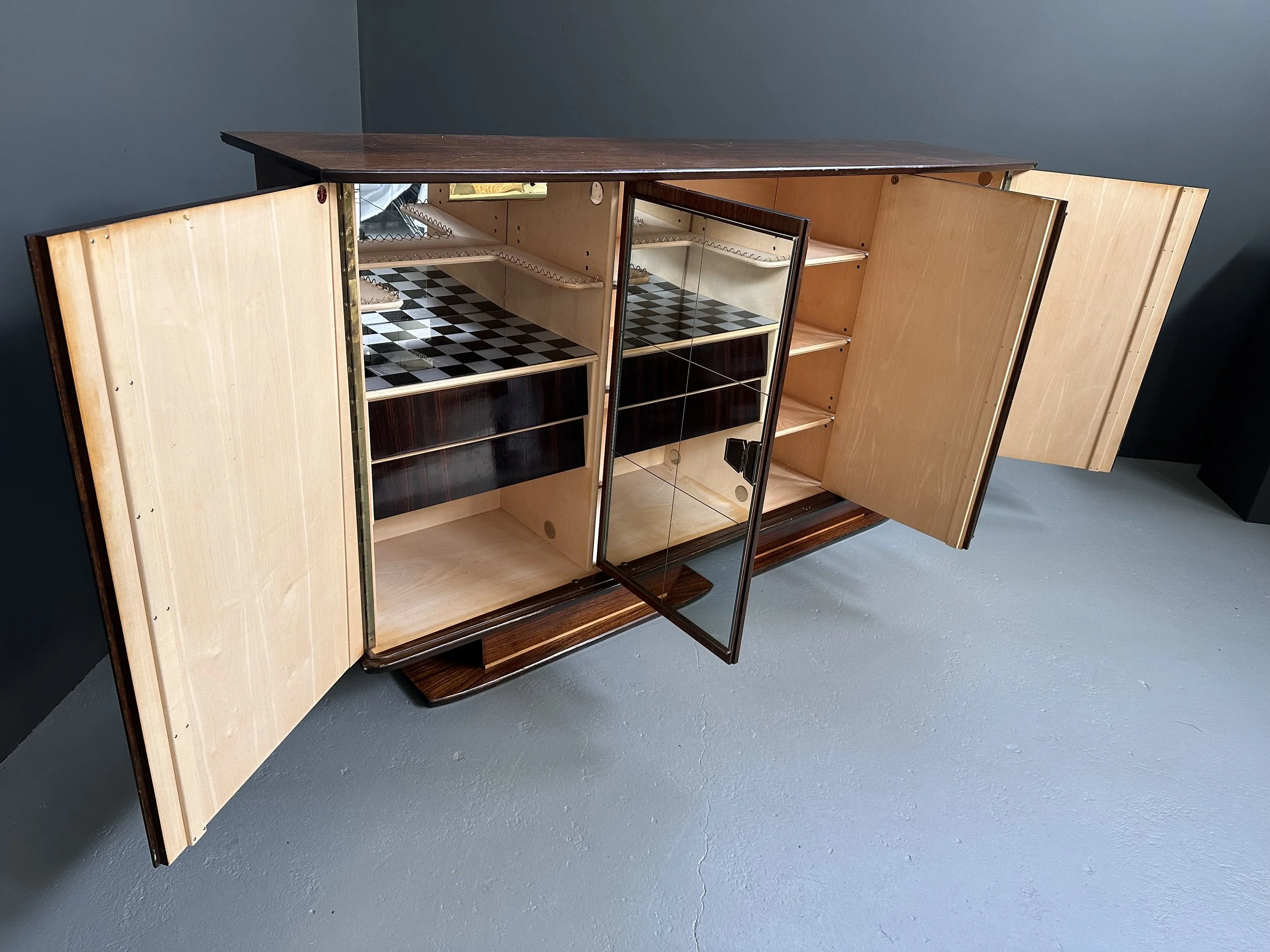 Swiss Art Deco Mid-Century Mahogany Sideboard by Schweizerfabrikat foto 4