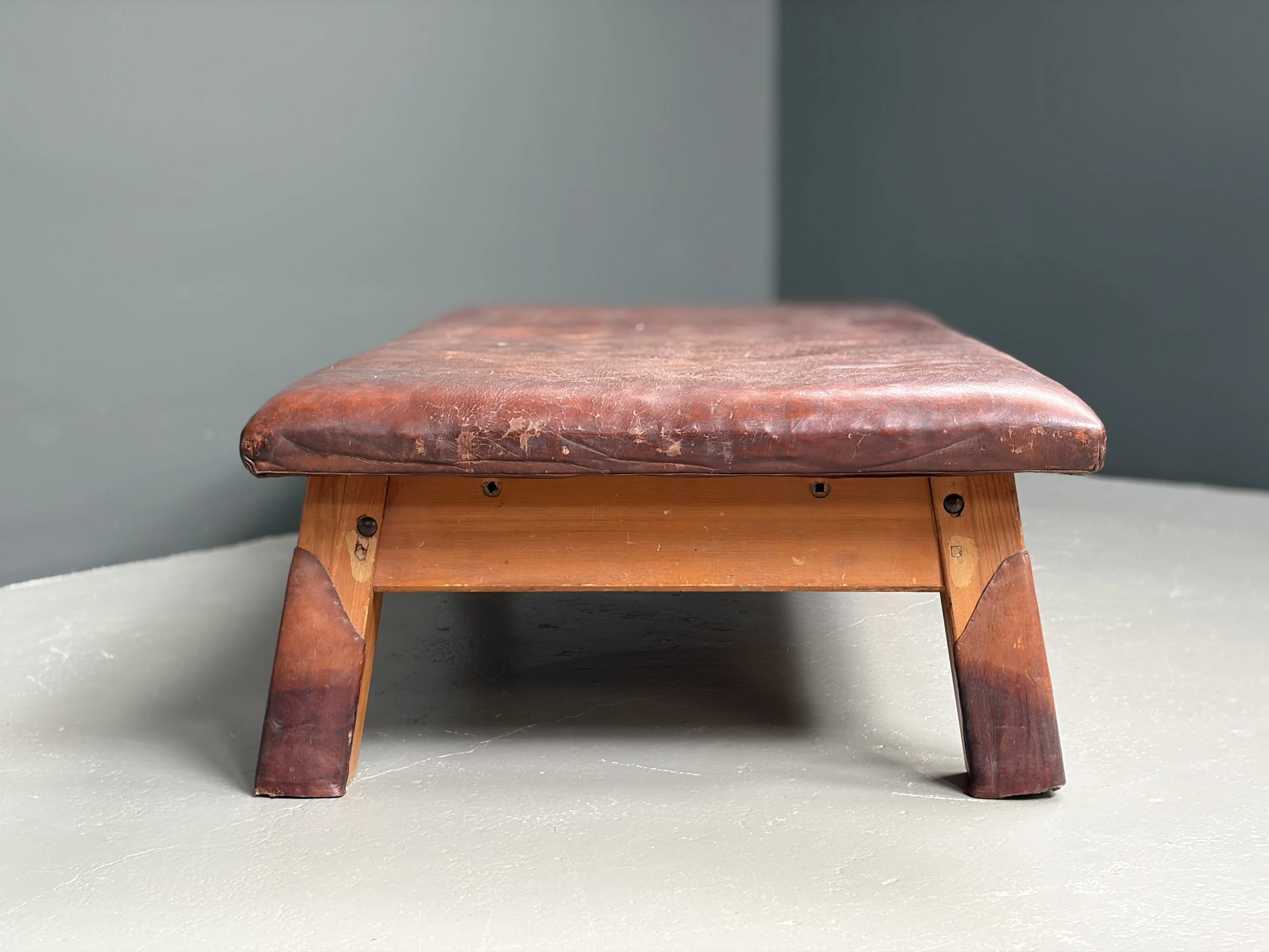 Italian Leather Gymnasium Table, 1950s foto 6