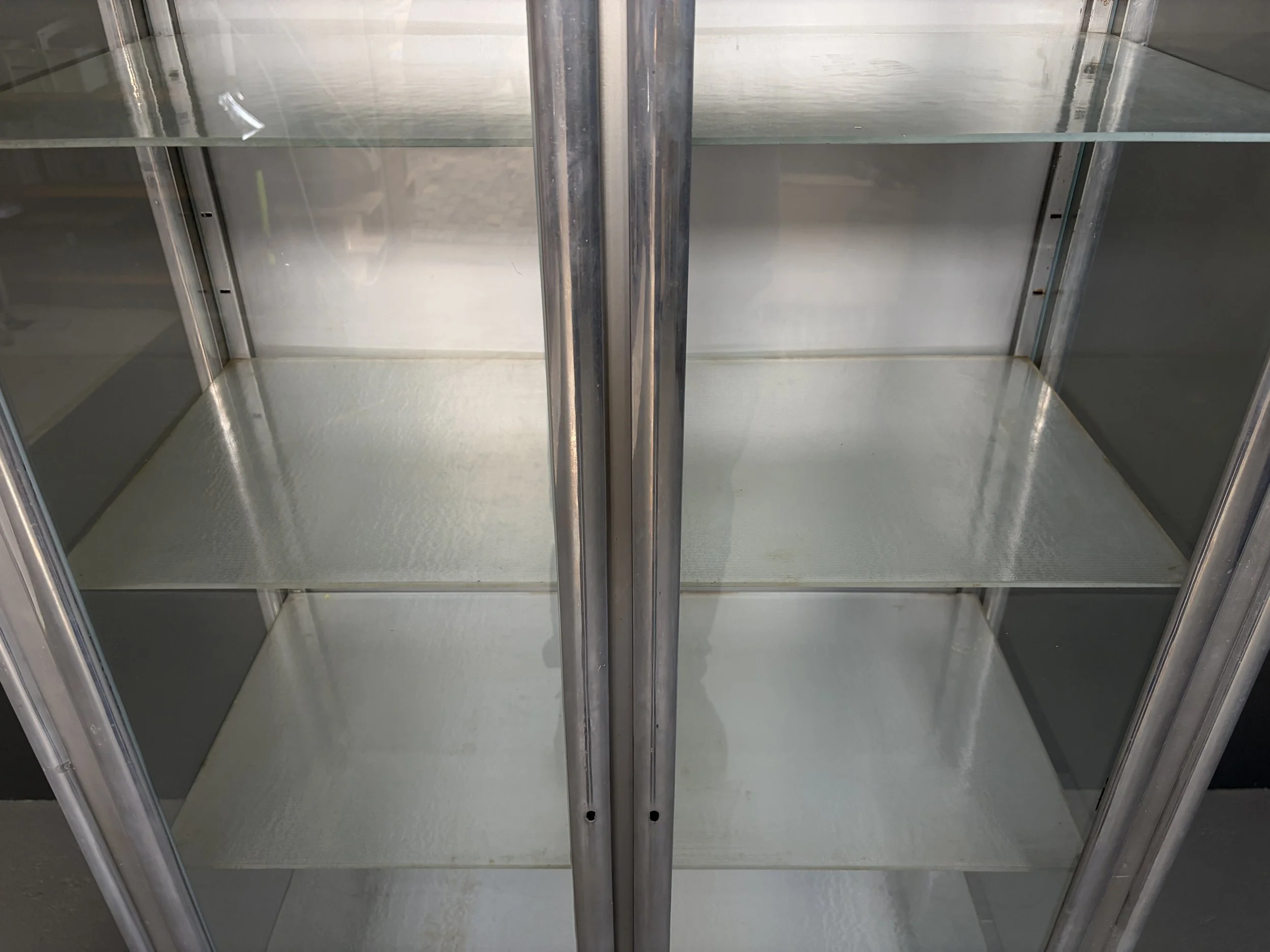 P.R.O.F.A. Medical Display Cabinets from Padua, Set of 2 foto 6