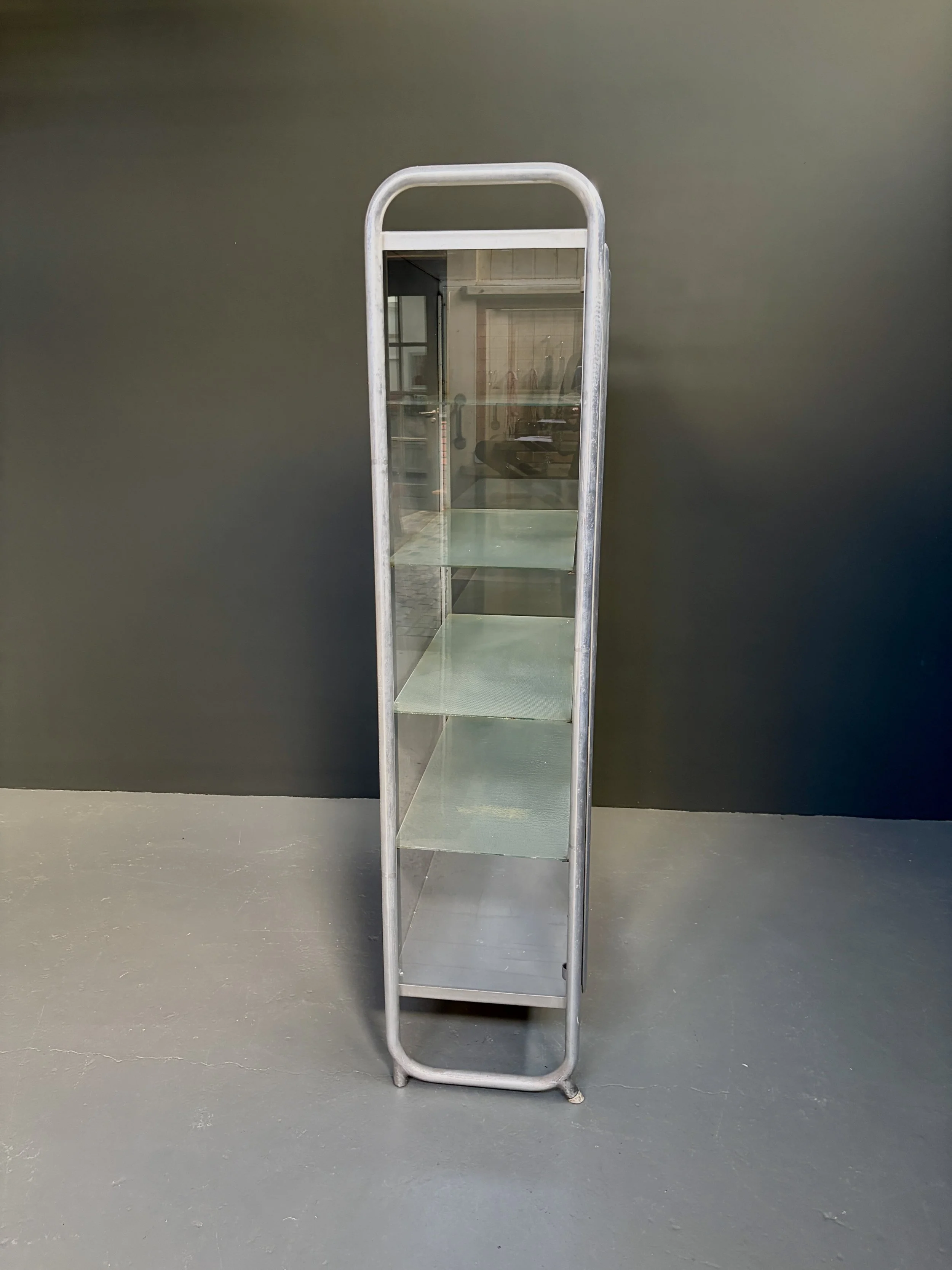 P.R.O.F.A. Medical Display Cabinets from Padua, Set of 2 foto 12