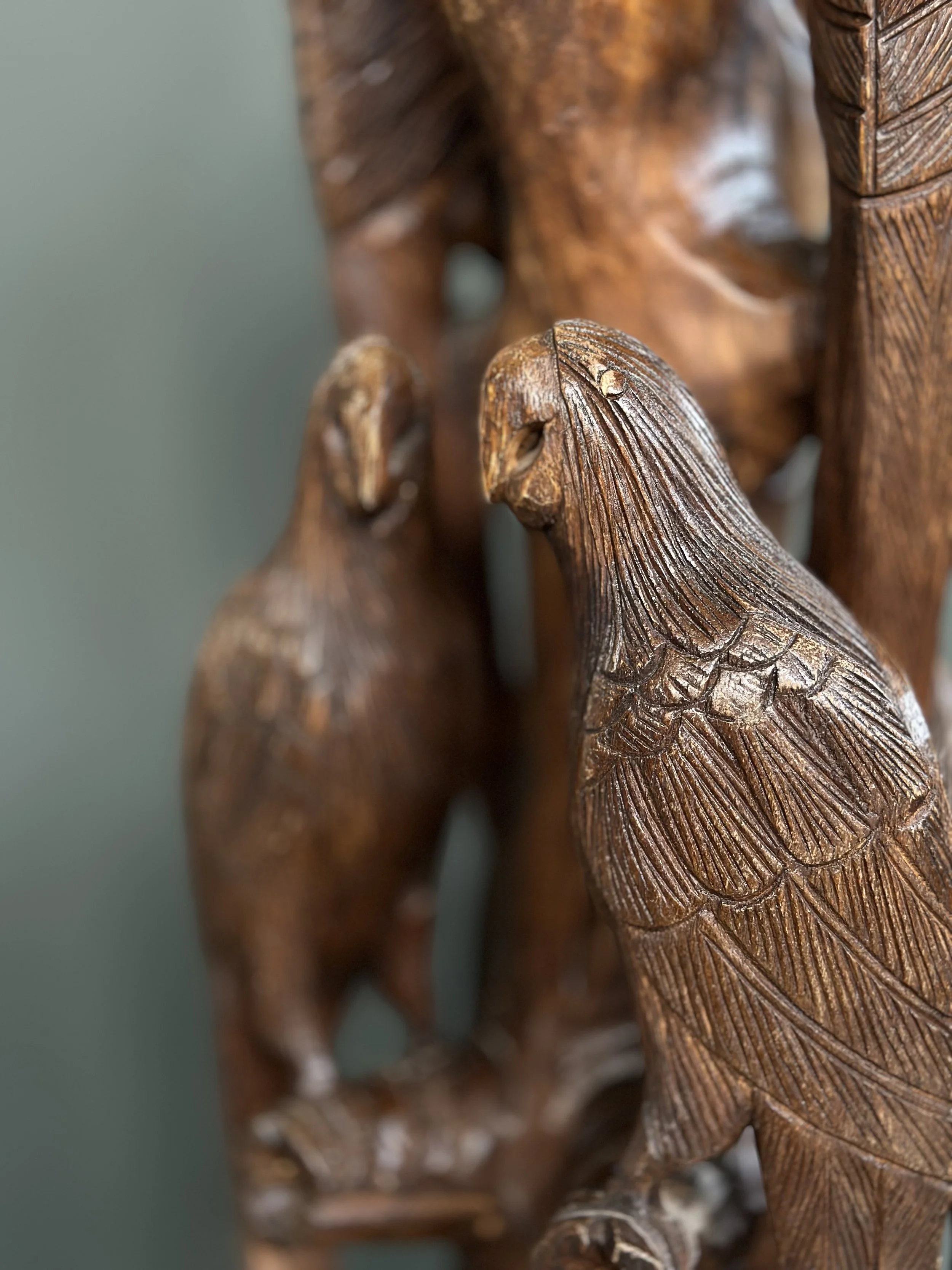 Swiss Hand-Carved Parrot Table Lamp, 1970s foto 5
